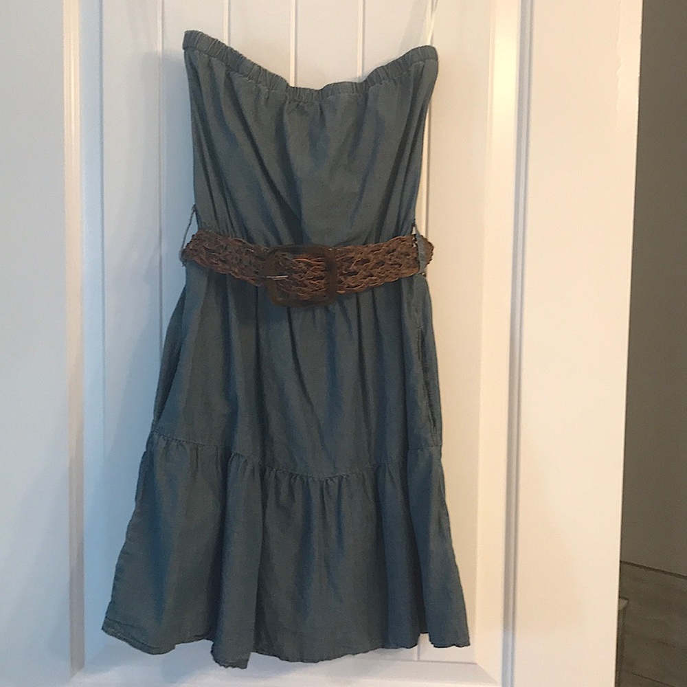 Sleeveless jean dress with Pockets